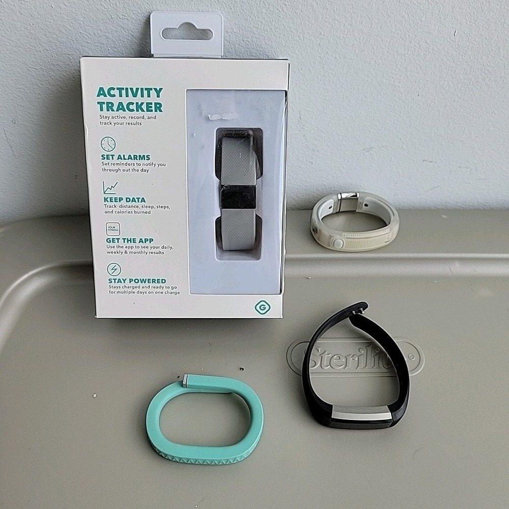 Fitbit Alta FB406 Unisex Black Silicone Strap Activity Fitness Tracker Wristband